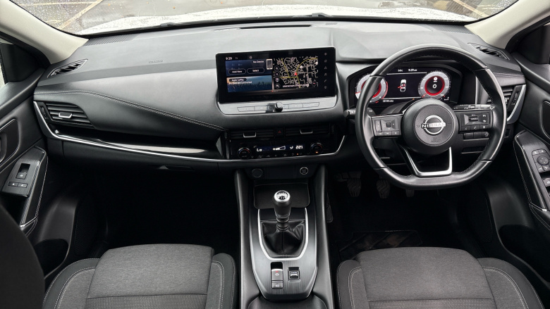 Nissan Qashqai 1.3 DiG-T MH N-Connecta 5dr Petrol Hatchback